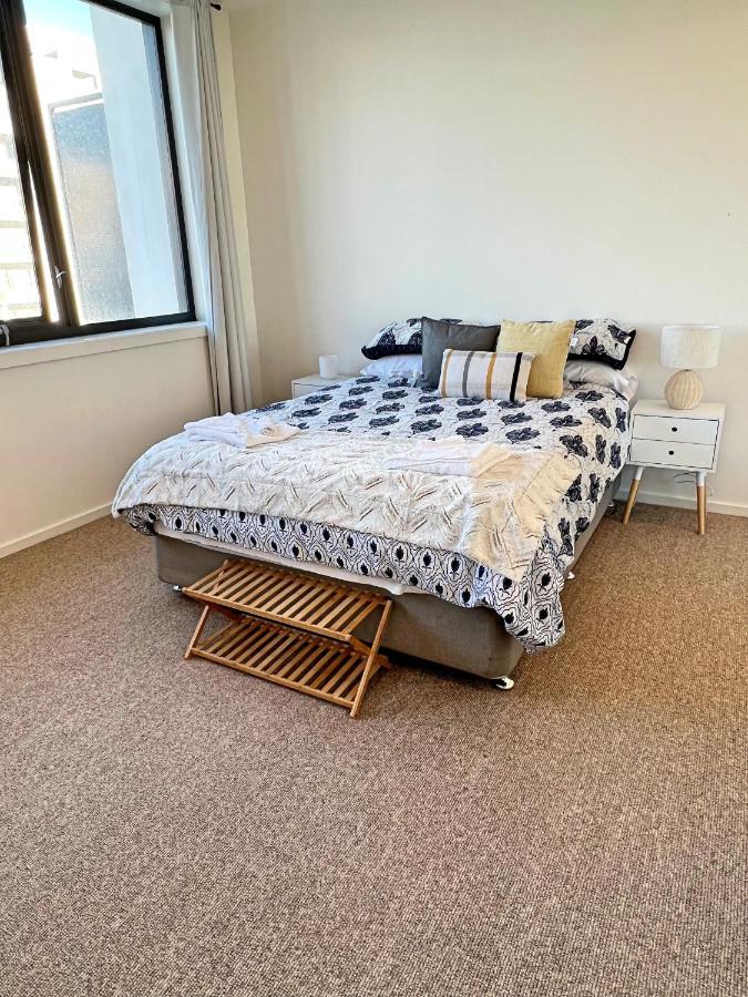 Industrial Yet Modern, 1Bd 1Bth Apt - Woden Phillip Esterno foto