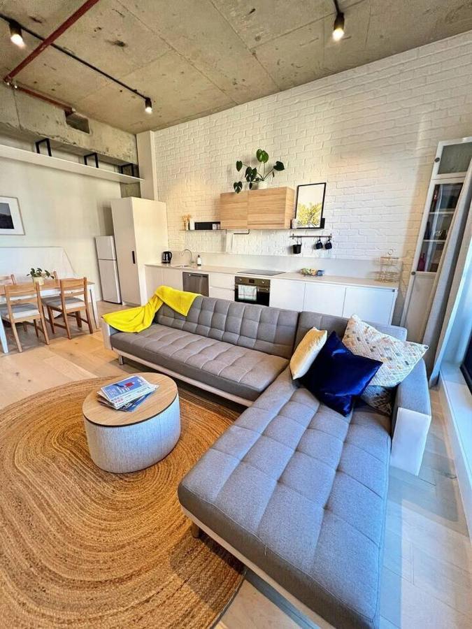Industrial Yet Modern, 1Bd 1Bth Apt - Woden Phillip Esterno foto