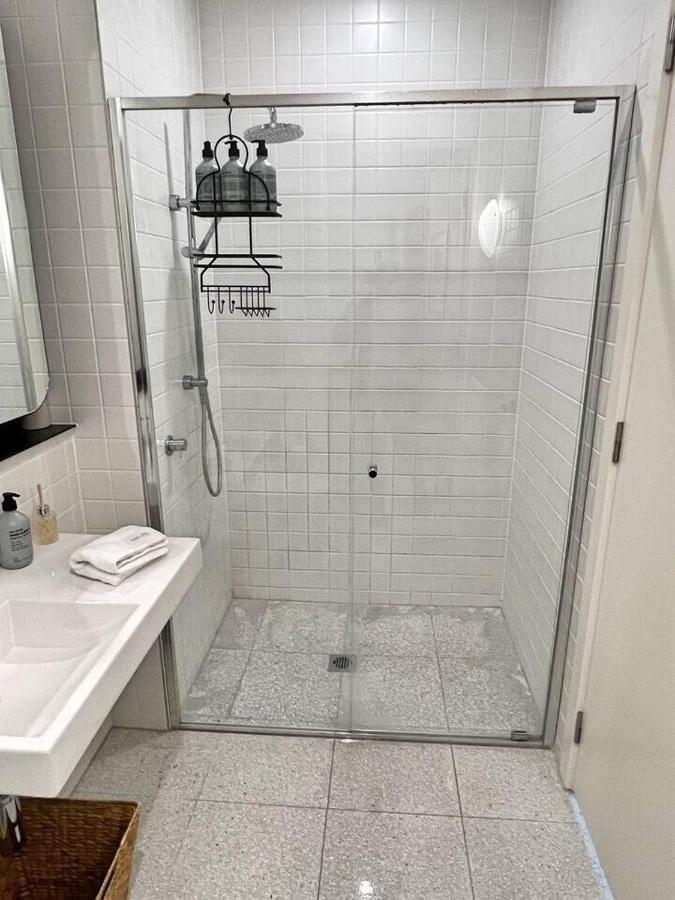 Industrial Yet Modern, 1Bd 1Bth Apt - Woden Phillip Esterno foto